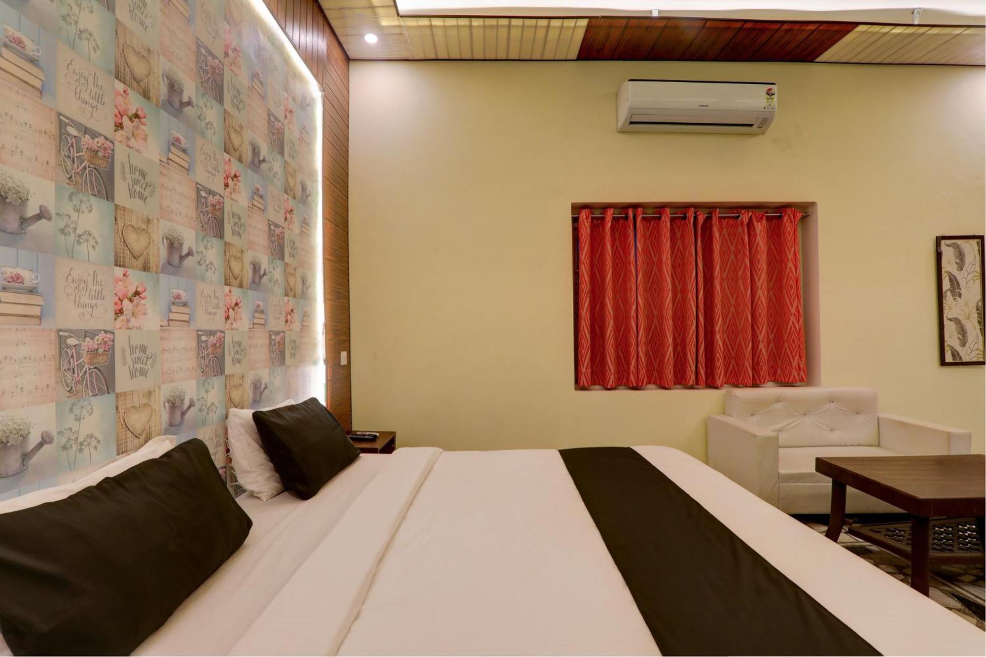 Hotel O Flagship Adbhut Moment Hotel Benares Buitenkant foto