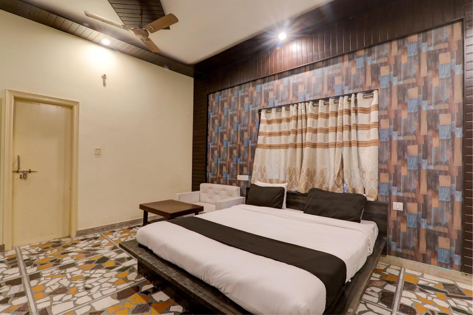 Hotel O Flagship Adbhut Moment Hotel Benares Buitenkant foto